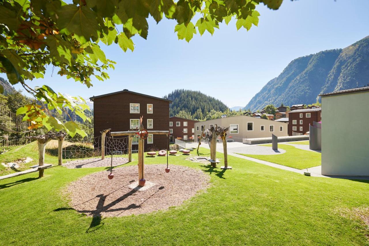Reka-Feriendorf Blatten-Belalp บลาทเทน ไบ นาเทอร์ส ภายนอก รูปภาพ